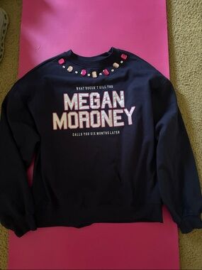 Megan Moroney Embellished Crewneck Sweatshirt - Navy